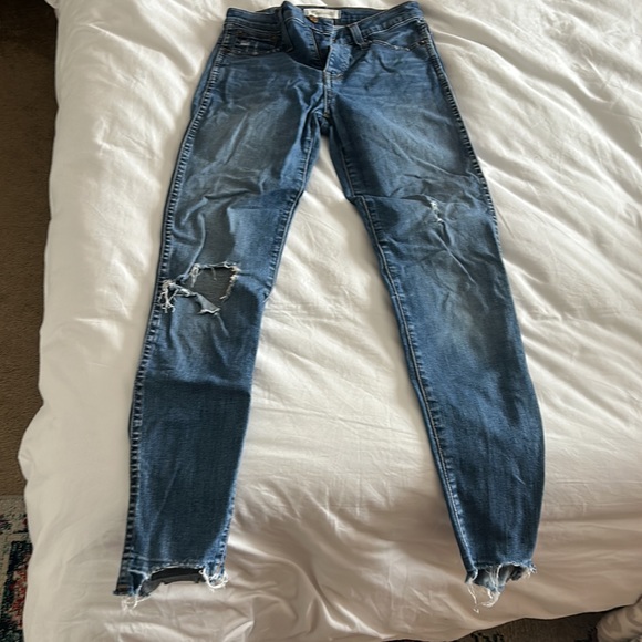 Madewell Skinny Jeans - Picture 4 of 4